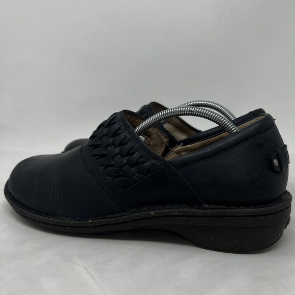 UGG Anila 1005427 Black Slip-On Leather Casual Loafer Flat Shoes Women's US 9 - Picture 6 of 10